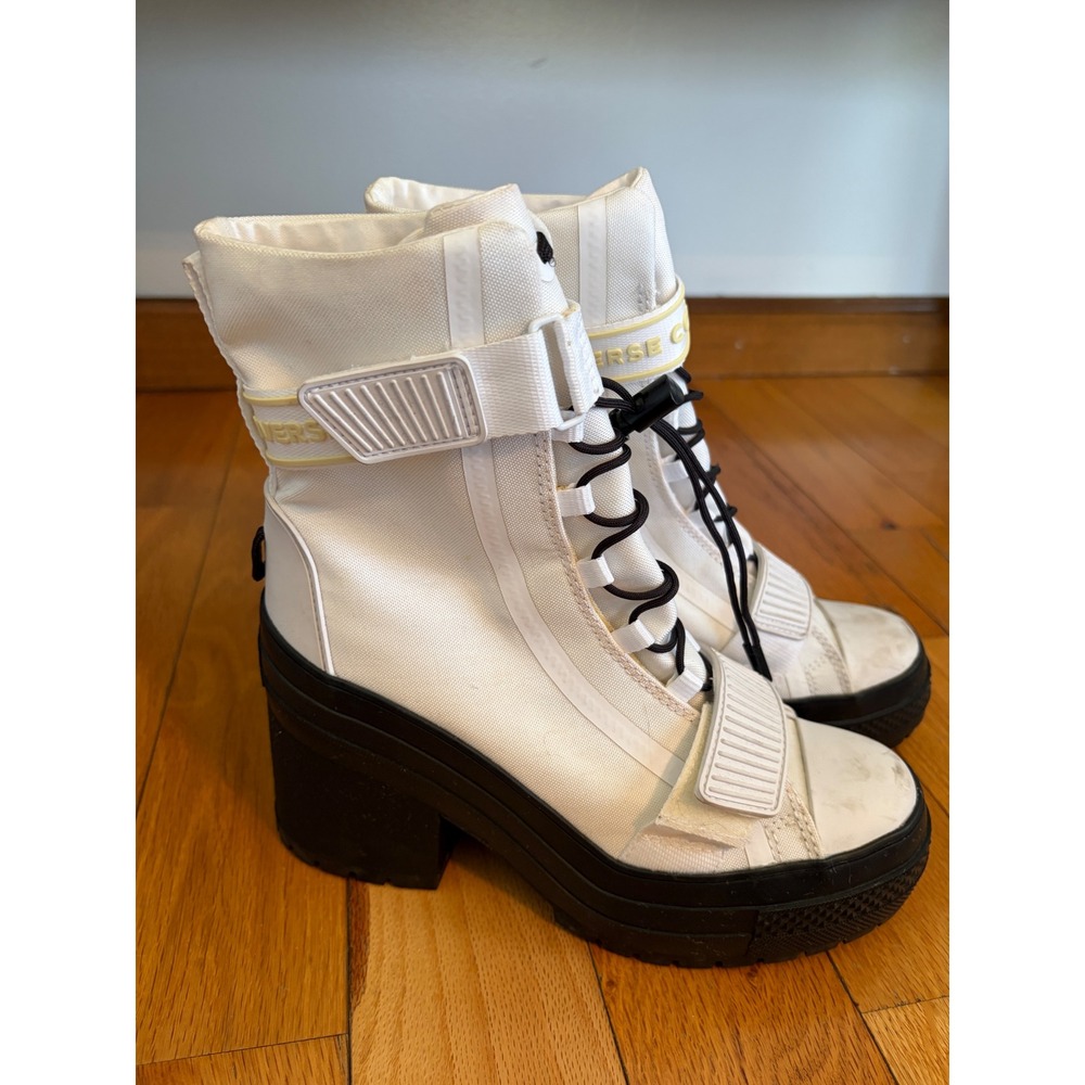 Converse Chuck‎ Taylor All Star GR82 White Women's Platform Boot Size 6.5